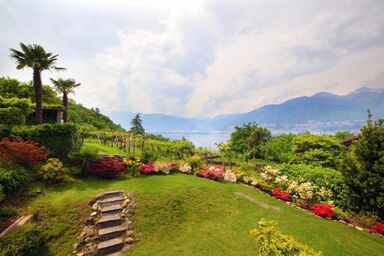 Ferienvilla "Casa Sole" mit Blick Lago Maggiore