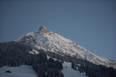Dayuma 1. Stock 3-Zimmerwohnung 1. Stock
