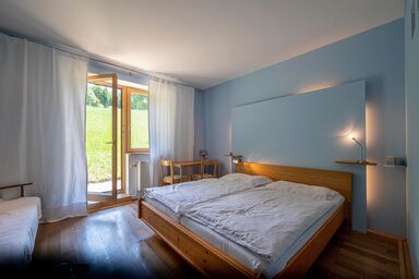 Juster - Das Gästehaus am Lebensweg - Gelbes/Blaues/Grünes/Weißes Zimmer