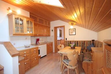 Bachbauernhof - Ferienwohnung Staufen in ländlicher Umgebung mit 70 qm, 2 Schlafzimmern bis 5 Personen