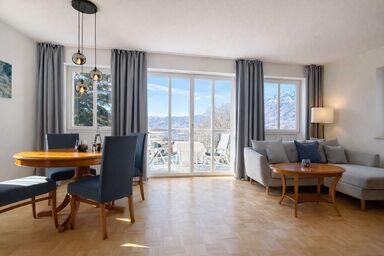 Tivoli Apartments - Appartement Nr. 25, 56qm, Wohn/Schlafraum, Balkon mit herrlicher Aussicht