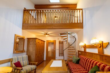 Haus Alpenlicht - (10)Galerie-Ferienwohnung, 48qm, 2-4 Personen, Schlafgalerie, sep. Küche, Balkon