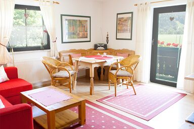 Landhaus Sonnenblick - 2- Raum  Ferienwohnung, 40 m², Küchenzeile und Süd -Balkon (6)