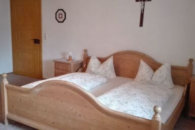 Stöcklhof - Zimmer - Doppelzimmer, 2.Stock, Zustellbett, Balkon, Doppelbett, Kinderbett, Nichtraucher, ca. 20 m²