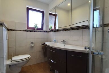 Fuchsbauernhof - Ferienwohnung Untersberg 52 qm, 2 Schlafzimmer, extra Küche, Balkon