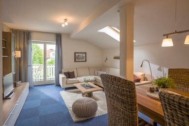 Vergissmeinnicht Ferienwohnungen - Ferienwohnung Kranzhorn, 75 qm mit zwei Schlafzimmer und Balkon