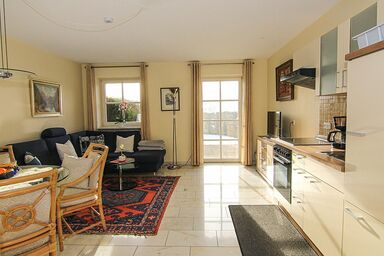 Ferienwohnung 2 Marianne Hölzl - Ferienwohnung 2, 1-3 Personen, 45 qm, Terrasse mit Bergblick