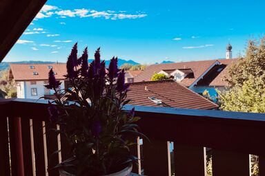 Haus Oberland - Ferienwohnung, Nr. 2, 48 qm Dachgeschoss, 1 separates Schlafzimmer