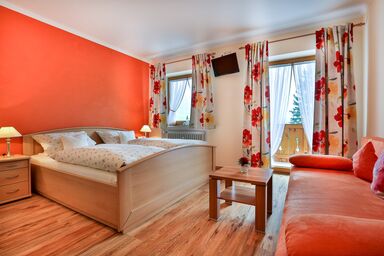 Gästehaus Heißenlehen - Doppelzimmer Hocheis, Südbalkon mit Paorama-Rundblick, TV, Radio, Haarfön, Sitzecke