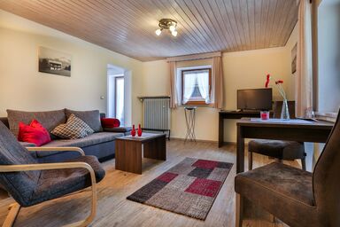 Haus Wiesenrand Kurz - Studio Goldregen, mit Dusche und WC, Balkon