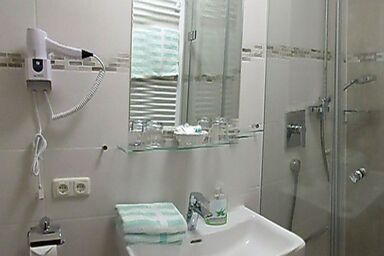 Taffenreutherhof - Ferienwohnung Margerite mit 1 separatem Schlafzimmer, Wohnraum mit Küche