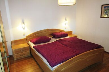 Petersimmerhof - Ferienwohnung Sonnenschein bis 4 Personen, Balkon, 65 qm