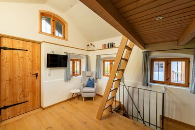 Das Zuhäusl - Das Zuhäusl, 45 qm über mehrere Etagen, Galeriewohnung