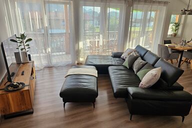 Haus Panoramablick - Chiemgau Karte - Ferienwohnung bis 5 Personen, 2 separate Schlafzimmer, 100 m²