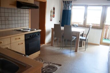 Haus Anny - Ferienwohnung (70 qm) mit Balkon
