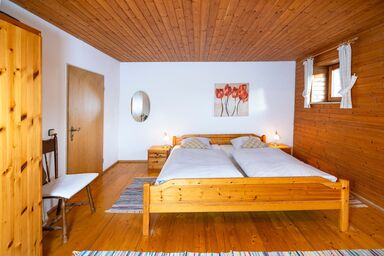 Ferienwohnungen "Am Sonnenhang" - Ferienwohnung 55 qm mit Einbauküche