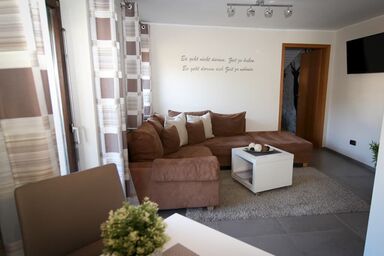 Gästehaus Schreiner - FeWo Sternenhimmel DG/65qm