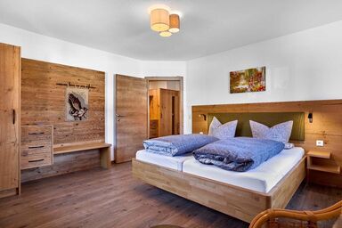 Ferienhof Naderhirn - Bauernhof - Ferienwohnung Wiesenblume