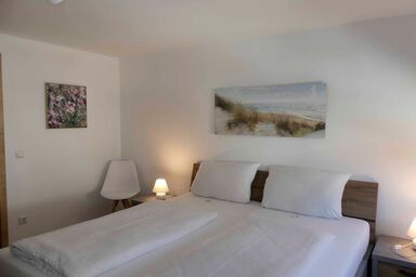 FeWo Zum Kuhturm - Ferienwohnung im 2. Stock, 70 qm, neu renoviert, in zentraler Lage