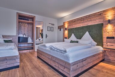 Annie´s Bergwelt - Haus Waldliebe - Familienzimmer mit Balkon