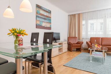 Appartement mit Balkon - Appartement mit Balkon .1