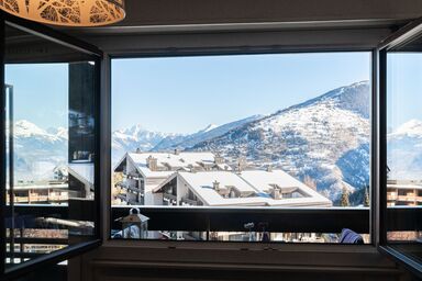 Valaisia 44b - Valaisia 24A .26