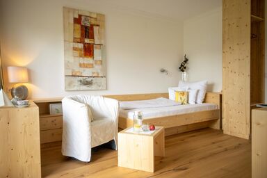 Biohof Naturzeit Faakersee - Einzelzimmer mit Balkon ohne Seeblick