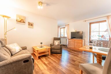 Bergblick-Ferienwohnungen - Ferienwohnung Stuibenkopf