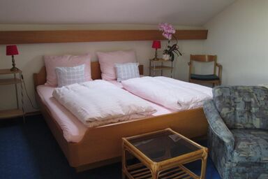 Pension Florian - Familie Flarer - App."Kaiserwinkl"-2 Schlafzi/2xDU,WC,TV