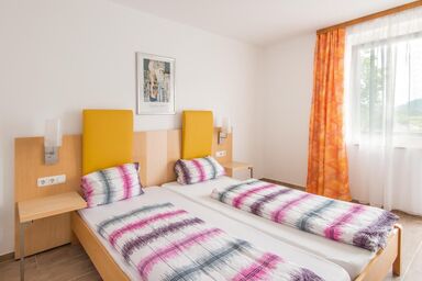 Bed and Breakfast Eckwirt - Doppelzimmer, Dusche oder Bad, WC, Balkon
