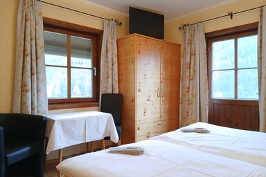 Alte Schule - Doppel- oder Dreibettzimmer