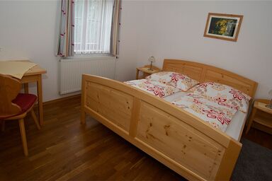 Urlaub am Bauernhof Klein Bachbauer - "Blumenwiese" im Erdgeschoss