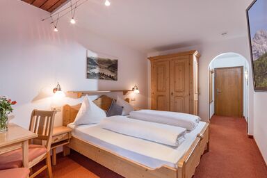 Postgasthof Fischerwirt - Familie Dreher - Doppelzimmer Standard WALCHSEE.zeit