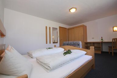 Wiesenhof - Familie Schlechter - Apartment"2" -2 Schlafzi/Du/WC,Blk,Kachelofen