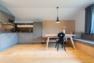 Gästehaus Strasser - Appartement 7 mit 1 Schlafraum und Südbalkon