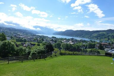Pension Paßler - Doppelzimmer mit Balkon und Seeblick