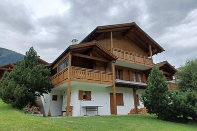 Tgèsa Plaun Pazzola R Loretz, (Rueras/Sedrun).