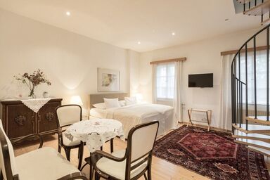 Alter Winzerkeller - Doppelzimmer mit Zweitdoppelzimmer im Dach