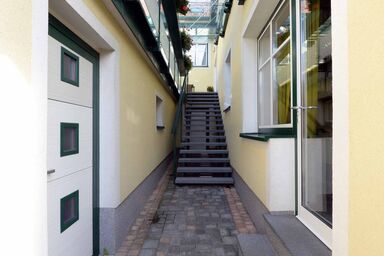 Ferienappartement Regina - Appartement (98 qm) mit Sonnenterrasse