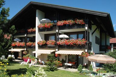 Vierjahreszeiten - (8) Zwei-Raum-Ferienwohnung 50qm, Bad/WC, Extra-Schlafraum, Küche, Balkon