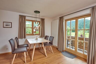 Haus Schmiederer - (06) Komfort-Ferienwohnung mit Süd-Ostbalkon, ca. 67 qm