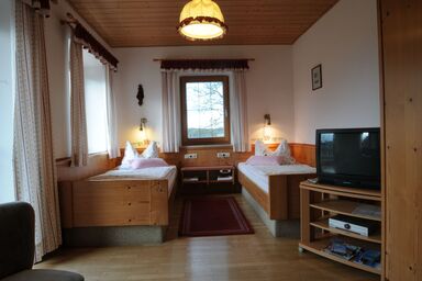 Hofbauer - Ferienwohnung Nr. 2 mit Südbalkon, 35qm