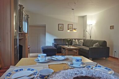 Pension Ober - inkl. Chiemgau-Karte - Ferienwohnung Hänsel, 106 qm, 3 Schlafzimmer, Terrasse und WLAN