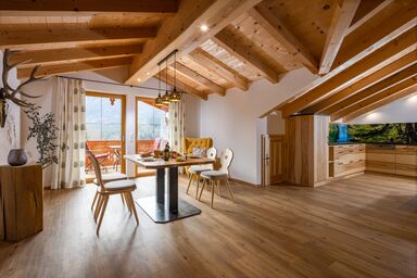 Bergbauernhof Schoberlehen - Chalet Appartement Himmelszelt für 2 Pers., 80 m², SZ, DU/WC,Bk