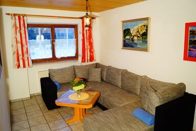 Gästehaus Schmuckenhof - Ferienwohnung 1 Untersberg für 1-2 Personen