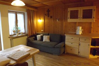 Haus Singer - Ferienwohnung Nelke 1. Etage, 45 qm, 1. sep. Schlafzimmer, Balkon