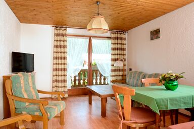 Ferienhaus Dickertsmühle - Ferienwohnung A mit sep. Schlafzimmer und Balkon 55qm
