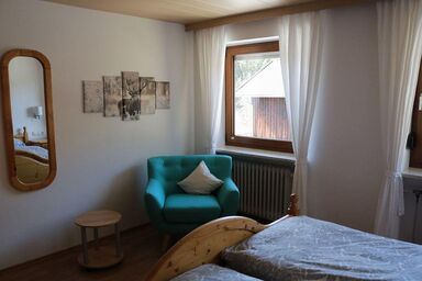 Ferienwohnungen Penzkofer ***** - Ferienwohnung Vogelsang (40qm) für 3 Personen mit Balkon