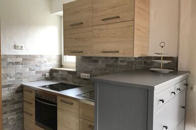 Ferien- und Winzerhof Ute Braun - Ferienwohnung Marianne mit Balkon