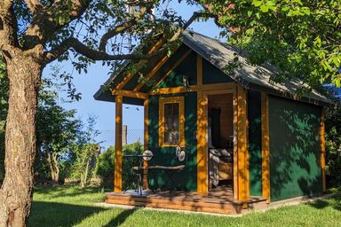 Ferienhaus zur Altmühl - Gartenhaus grün mit einem Schlafzimmer